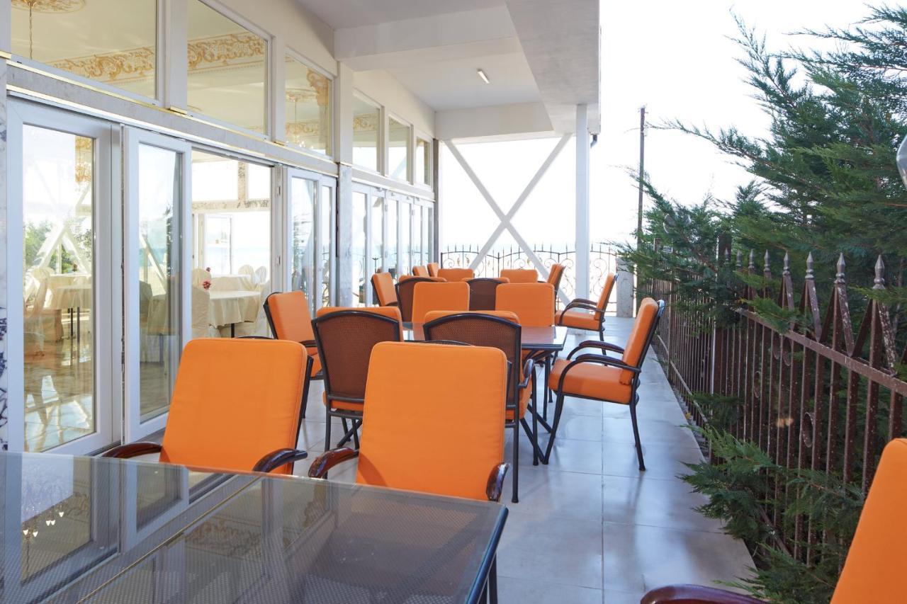 Hotel Amore Beach 埃勒尼特 外观 照片