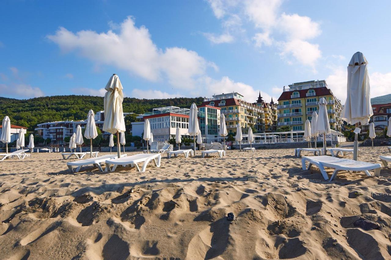 Hotel Amore Beach 埃勒尼特 外观 照片